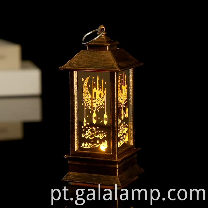 Elegante European liderou o porta -velas por dias ventosos